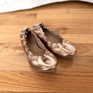 Girls Tucker + Tate gold ballet flat shoes
